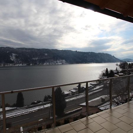 Apartment Directly On Lake Ossiach In Carinthia Stockelweingarten Luaran gambar