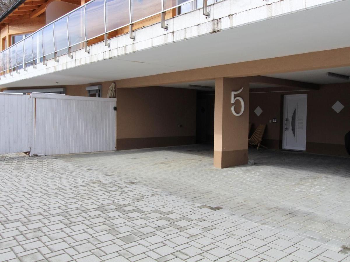 Apartment Directly On Lake Ossiach In Carinthia Stockelweingarten Luaran gambar